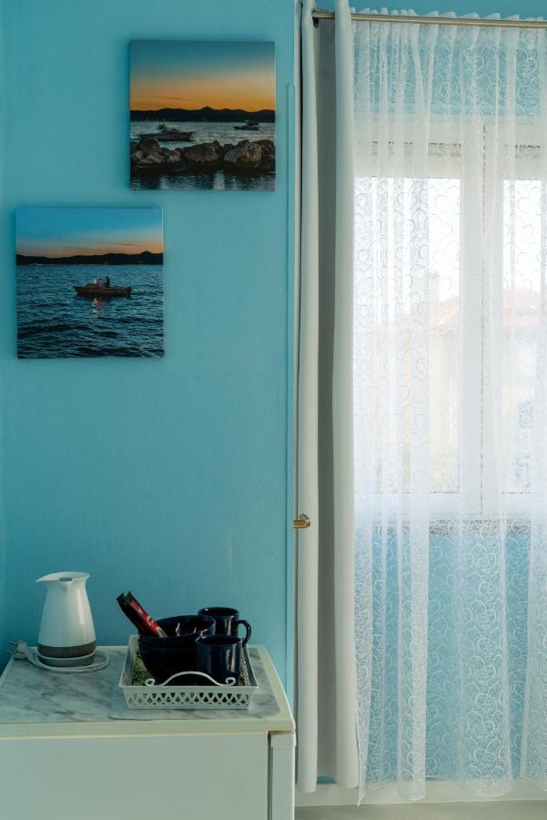 Apartments & Rooms Andrea Zara Esterno foto