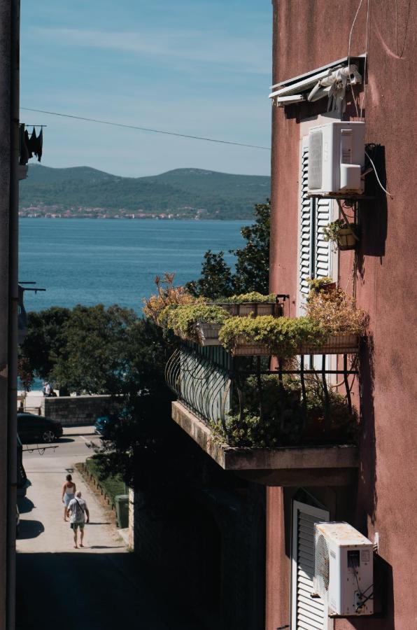 Apartments & Rooms Andrea Zara Esterno foto
